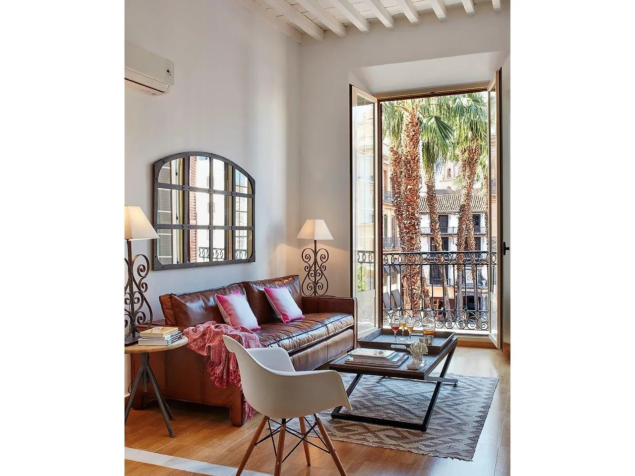 Lodgingmalaga Plaza De La Constitucion 0*, Malaga