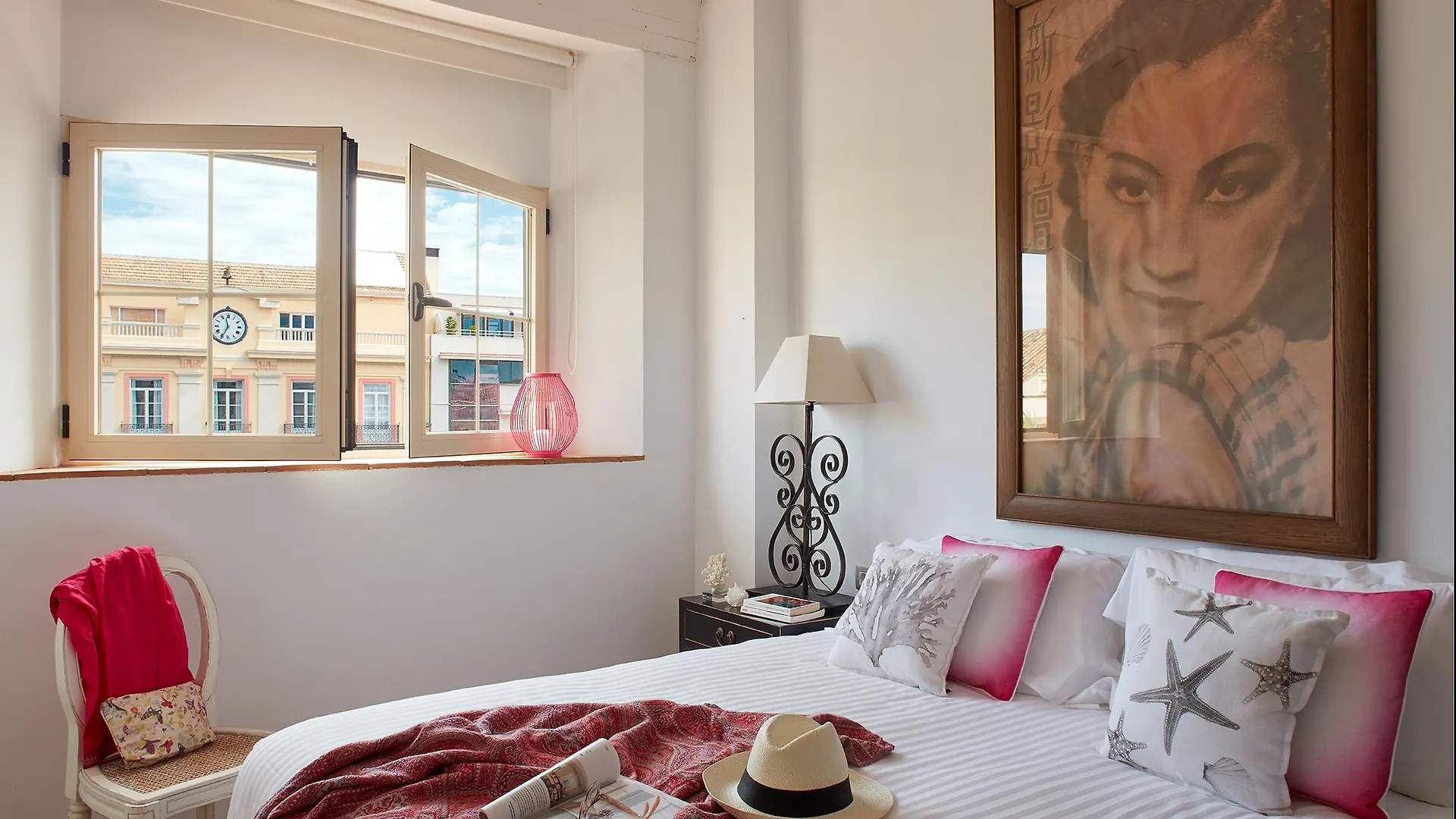 Apartment Lodgingmalaga Plaza De La Constitucion Spain