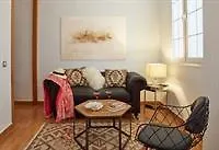 Apartment Lodgingmalaga Plaza De La Constitucion Spain