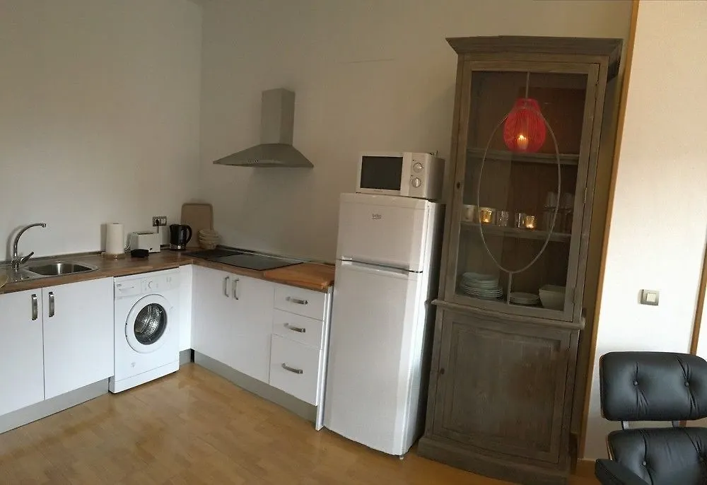 Lodgingmalaga Plaza De La Constitucion Apartment