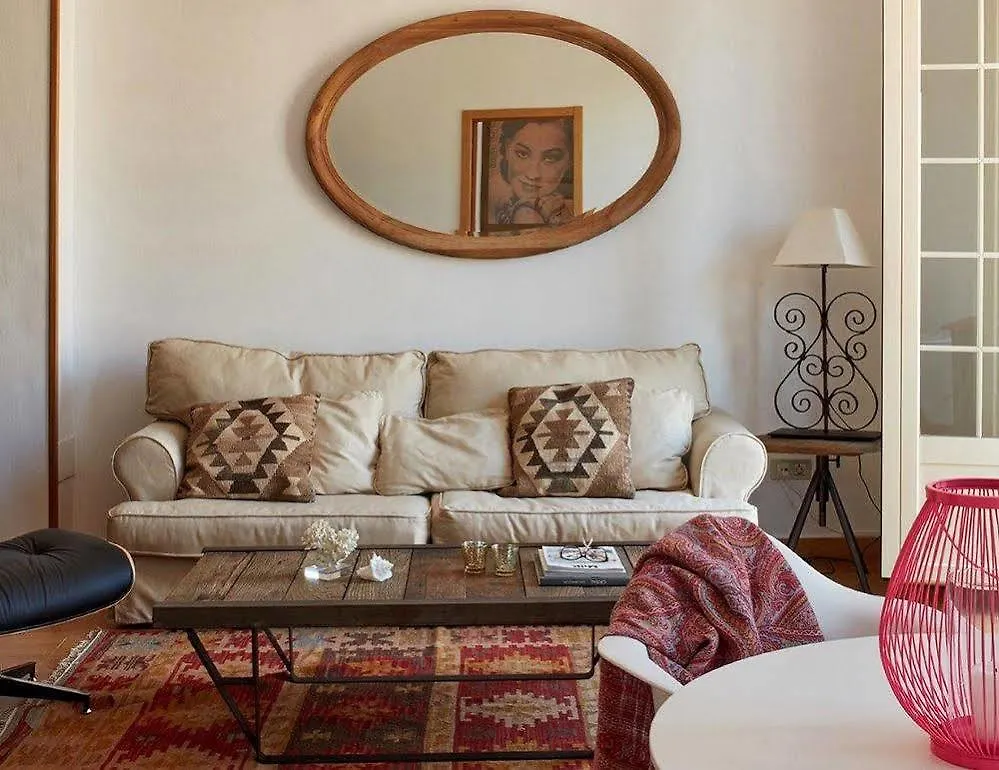 Lodgingmalaga Plaza De La Constitucion Apartment Malaga